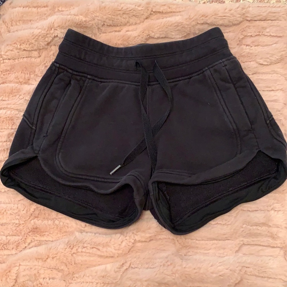 Black cotton lululemon shorts size 2